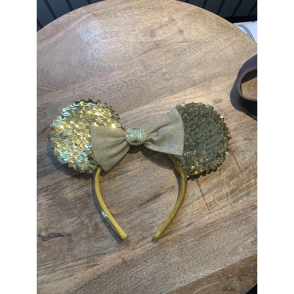 Disneyland 50th Anniversary Gold Sequin Ears‎ With Gold Mesh Bow 2005